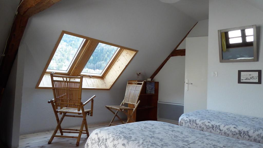 La Chouette A L'Heure Du Pinson Bed and Breakfast Saint-Pierre-d'Entremont  Eksteriør billede